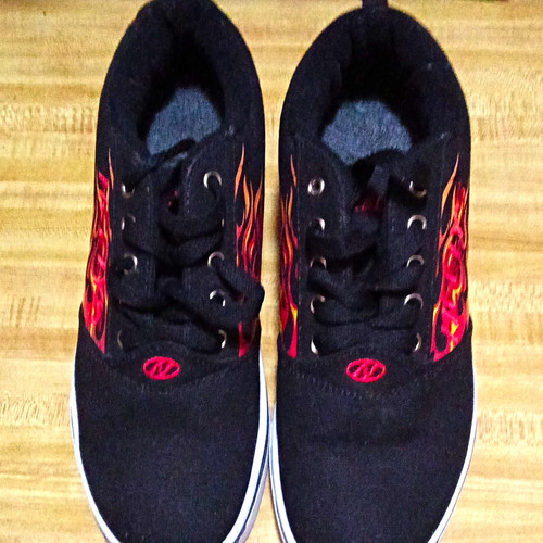 Heelys flame wheeled sneakers - heelys,