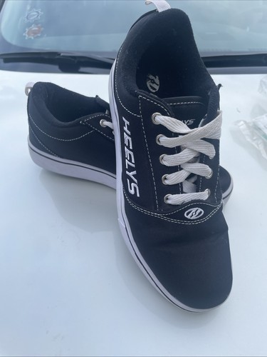 Heelys size 8shoes - 8shoes, great