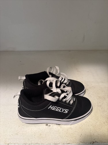Heelys black white canvas - heelys, low